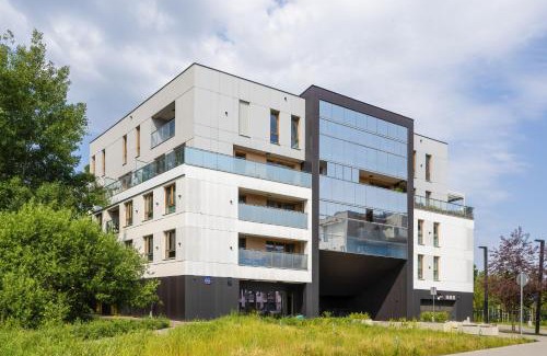 Wilanow Apartment | Klimatyczny Apartament na Wilanowie Parking & Balkon by Noclegi Renters