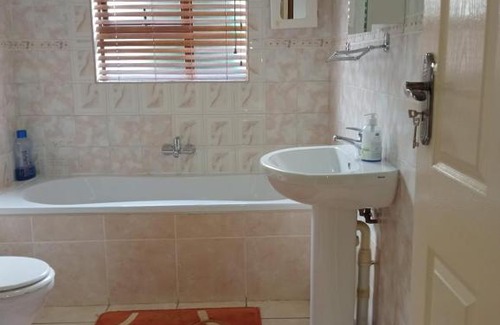 Rustenburg Bed & Breakfast | KnB Guesthouse