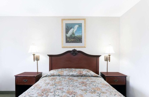 Yemassee Hotel | Knights Inn Point South Yemassee
