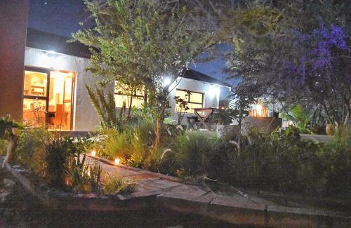 Omaruru Apartment | Knowhere Selfcatering Unit 2