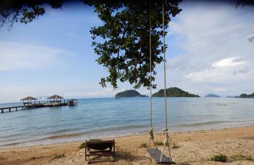 Laem Ngop House | Koh Mak 9