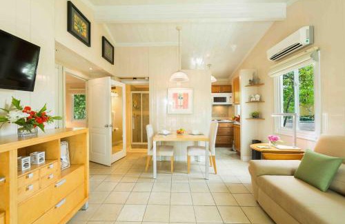 Venetian Road Settlement House | Kokomo Classic 2 Bedroom Cottage