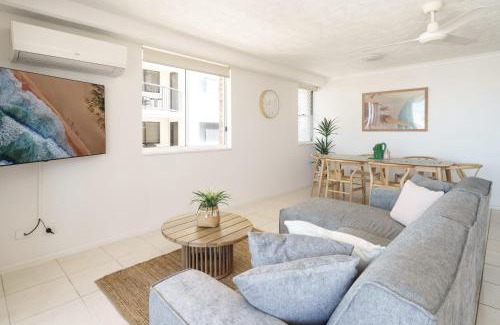Caloundra Apartment | Kokomo Coastal Charm in Happy Valley