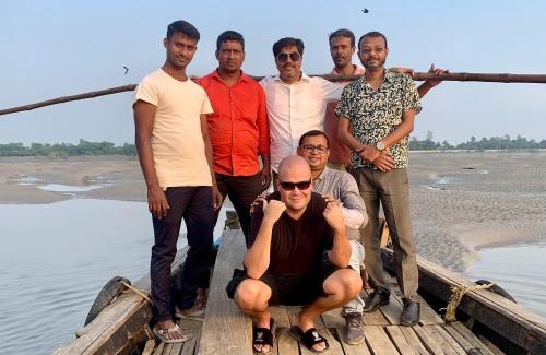 Narendrapur House | Kolkata Sarkar Villa Homestay