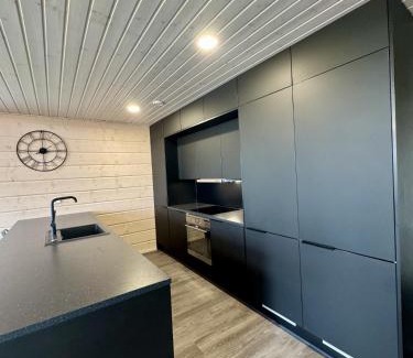 Jamsa House | Kolmeseiska