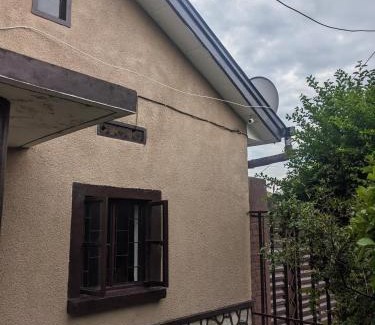 Gisenyi House | KOLOME donate house