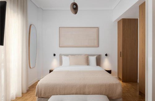 Kolonaki Apartment | Kolonaki Athena Residence by Fineline Studio