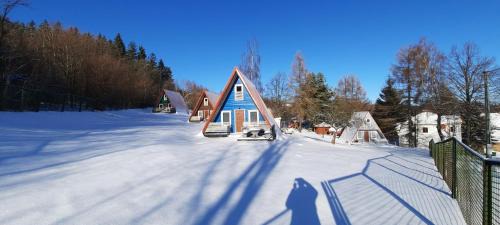 Walim Ski Chalet | Kolorowe Wzgórze Zagórze