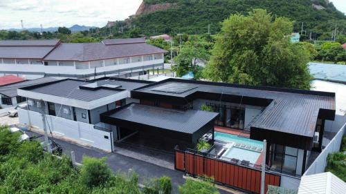 Sattahip Villa | Kompletia Pool villa