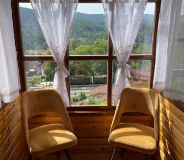 Mokra Gora Hotel | Konačište Osmica