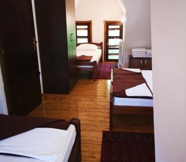 Mokra Gora Hotel | Konačište Osmica