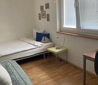 Frenkendorf Bed & Breakfast | Konditor B & B