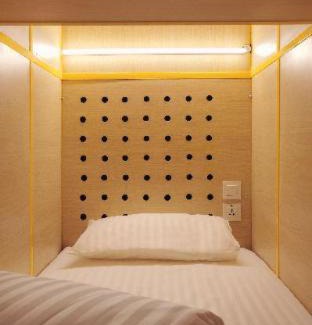 Kebon Sirih Hostel | Konko Hostel Jakarta