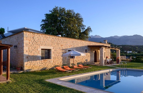 Maza Villa | Kontis Village I Villa Karina