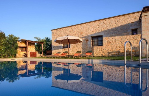 Maza Villa | Kontis Village I Villa Karina