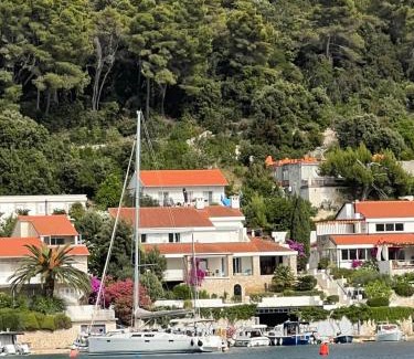 Cove Tri Zala (Zrnovo) Apartment | Korcula Apartment direkt am Meer -Zrnovska banja -2,5 km zur Altstadt Korcula