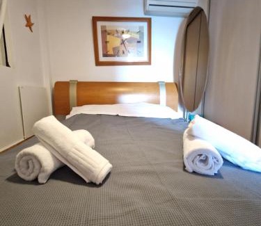 Nerantza Apartment | Korinthian sea view