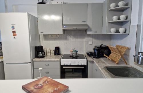 Nerantza Apartment | Korinthian sea view