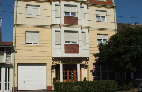 Debrecen Bed & Breakfast | Korona Panzió