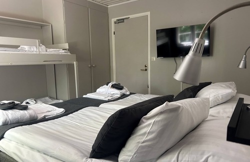 Linneryd Hotel | Korrö Vandrarhem