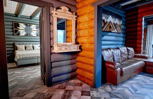 Klavdiyevo-Tarasove House | Koshara chalet - harmony in the midst of nature
