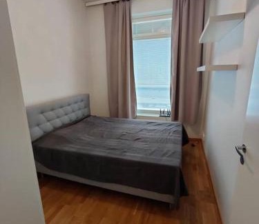Lantinen District Apartment | Kotimaailma - Tilava kotoisa kolmio saunalla Espoossa