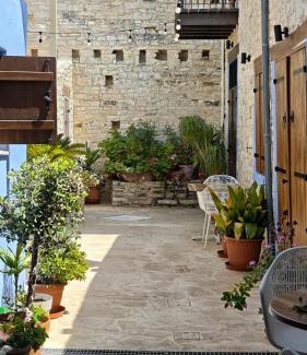 Pano Lefkara Apartment | Kozakos Luxury House