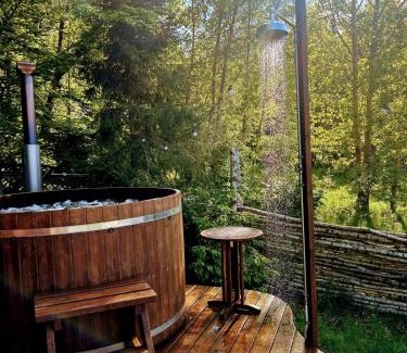 Pomlewo Cabin | Koziula - Domki i Leśne SPA na Kaszubach