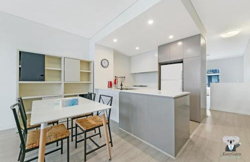 Mascot Apartment | KOZYGURU MASCOT 2 BED APT FREE DOUBLE-PARKING NMA629