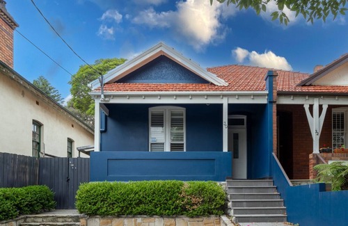 Rose Bay House | KozyGuru | Rose Bay | 3BR Steps to Beach + Parking