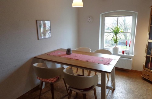 Hamswehrum Apartment | Krabbe/Gästehaus Heeren