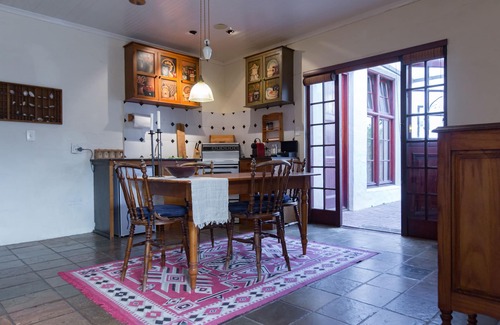 Hout Bay House | Kronendal Heritage