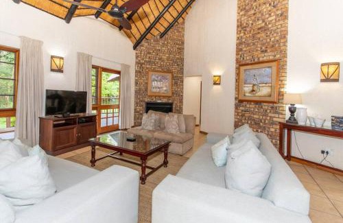Hazyview Apartment | Kruger Park Lodge Unit No. 254
