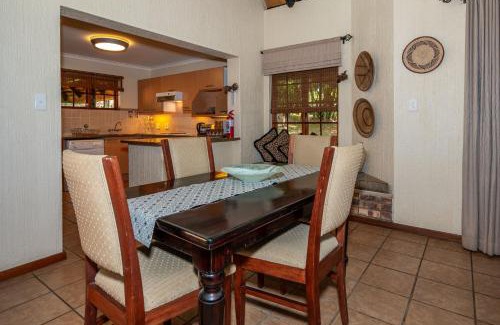 Hazyview Ski Chalet | Kruger Park Lodge Unit No. 246