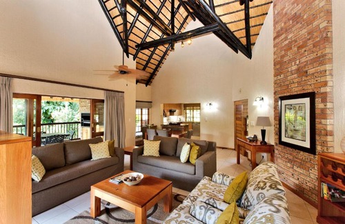 Hazyview Cabin | Kruger Park Lodge Unit No 252 with private pool