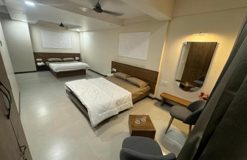 Kolhapur Hotel | Krushnkunj Executive