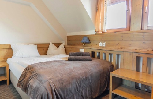 Ambroz pod Krvavcem House | Krvavec Double room with balcony 1