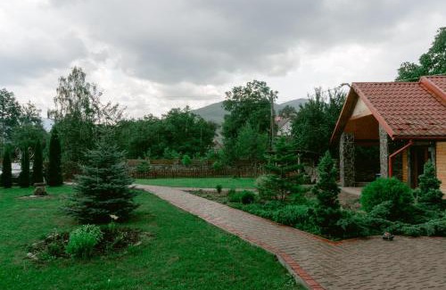 Yaremche House | Kryvyi brid
