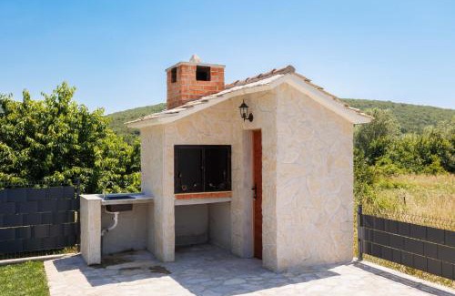 Trilj Villa | Kuća Grab