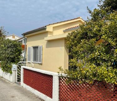 Kampor House | Kuća za odmor Alf