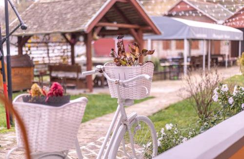 Zmajevac House | Kuća za odmor Baranjski Dvori