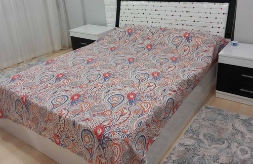 Kusadasi City Centre House | Kuşadası site içinde merkeze 10 dk yürüme mesafesinde full eşyalı daire