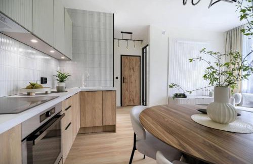 Saska Kepa Apartment | Kubańska by VAYA STAYS