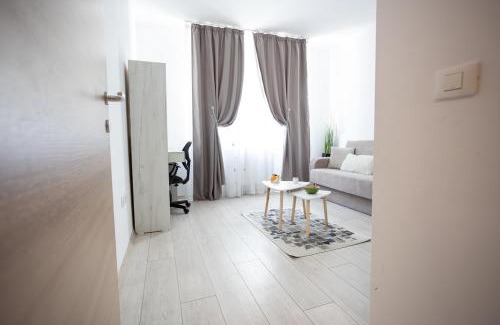 Tractorul Apartment | Kubiq Apartment by Coresi