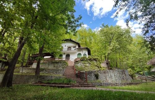 Strmosten House | Kuca za odmor Lisine