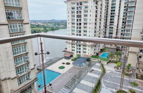 Kuching Apartment | Kuching City Riverine Diamond by Bed and Brew Staycation