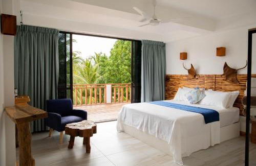 Thulusdhoo Island House | Kudhi Boli Beach House