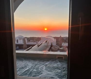 Fira Apartment | Kudos Suites Firostefani