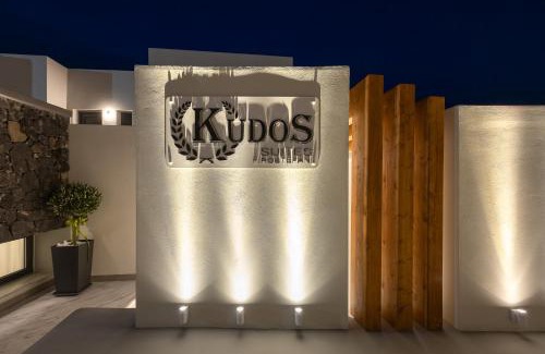 Fira Apartment | Kudos Suites Firostefani