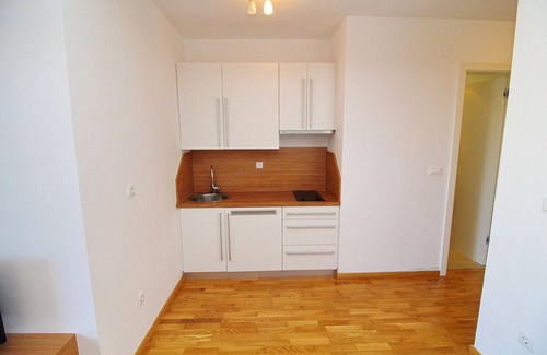 Drace Apartment | Kula Fancy Apartments - One-Bedroom Apartment with Terrace Ground Floor A1